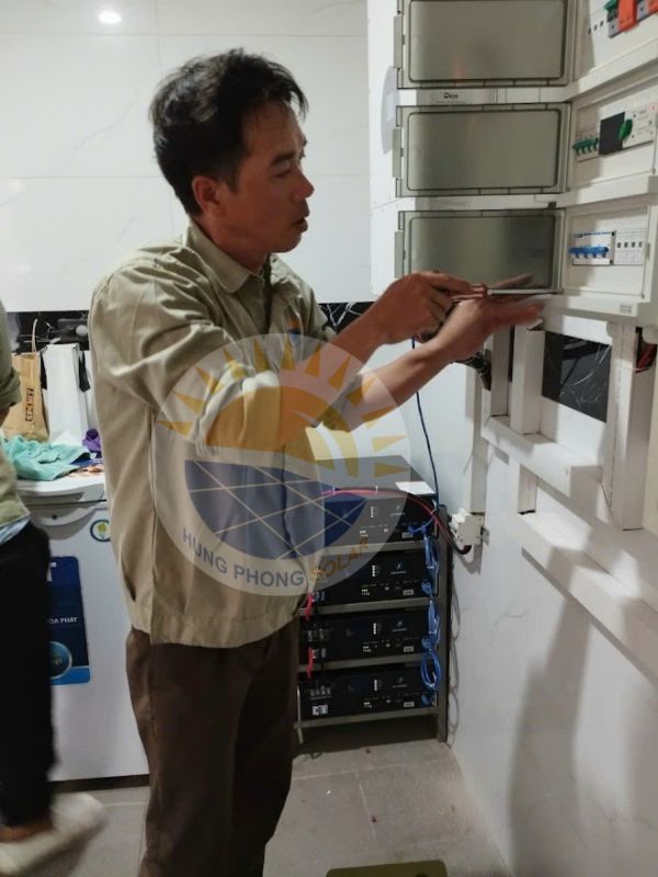 Điện mặt trời hybrid tại long biên hà nội